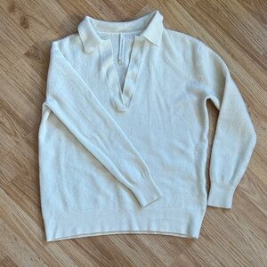 Aritizia Babaton Ivory Knit Polo Top ✨ size M